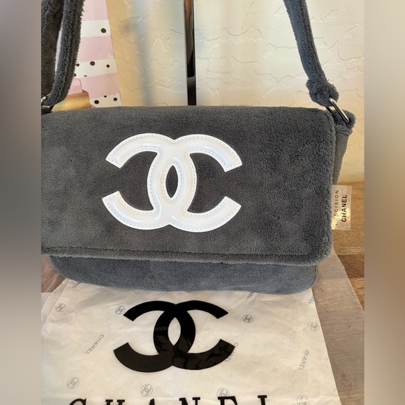 Chanel Precision - Picture 2 of 5